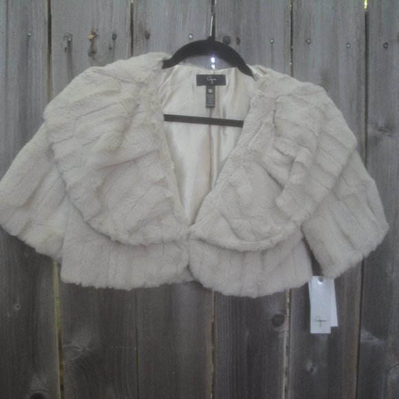 Bloomingdale's Acqua Outerwear Cropped Jacket Ecru Beige XS NEW with tags - Picture 4 of 7